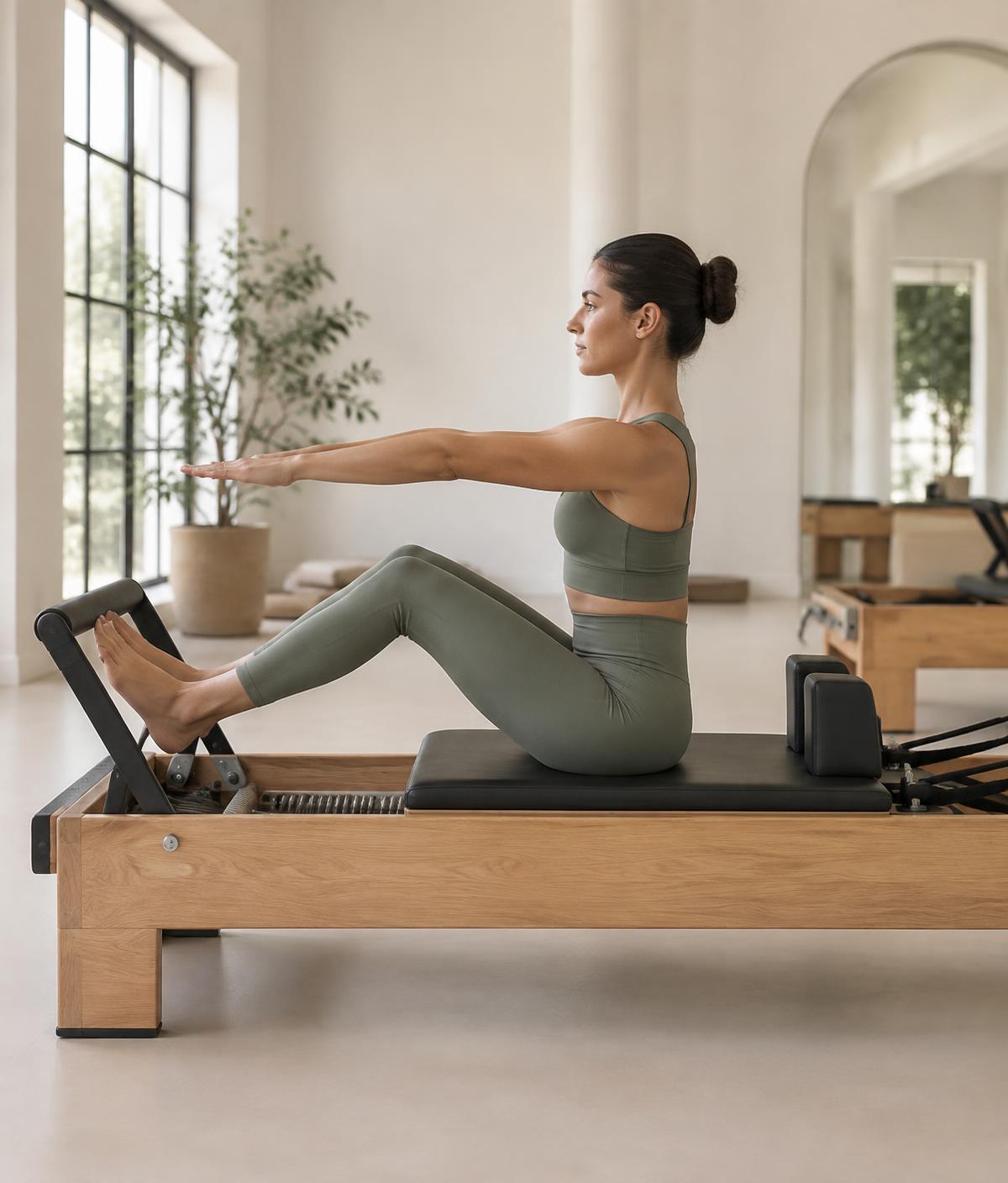 Imagem ilustrativa de prática de Pilates no Reformer